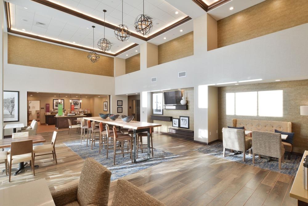 Hampton Inn & Suites Menomonie-Uw Stout Eksteriør bilde