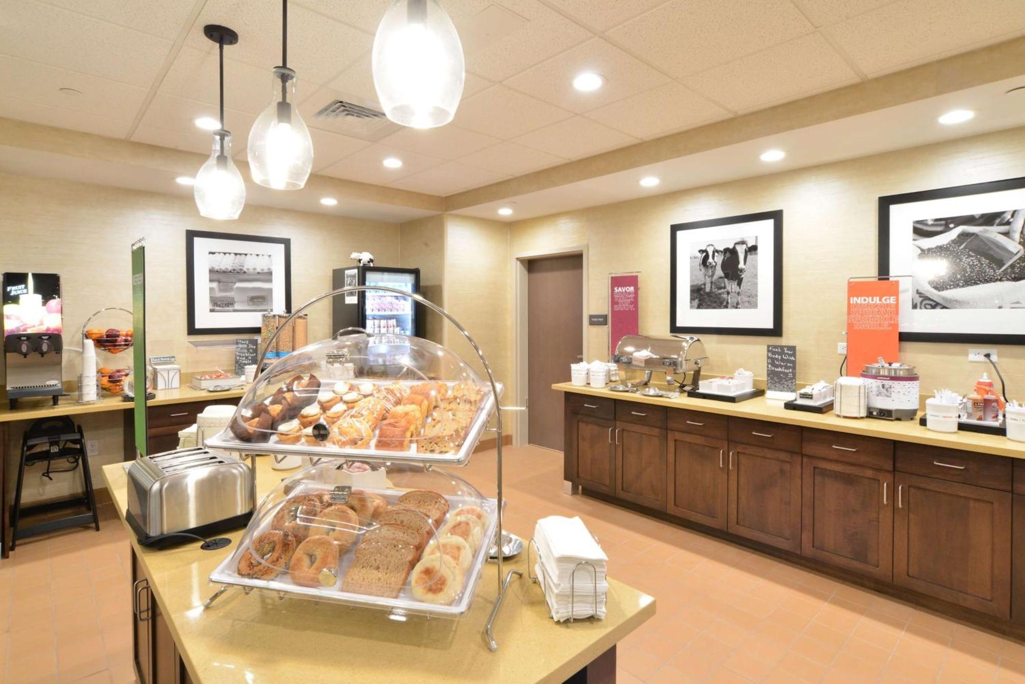 Hampton Inn & Suites Menomonie-Uw Stout Eksteriør bilde